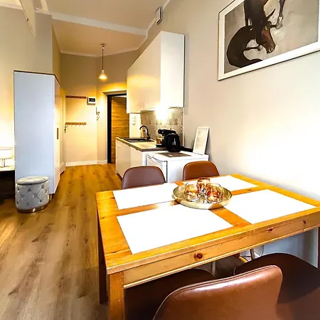 Апартаменти Centrum Mazurska Na Kod Щецин